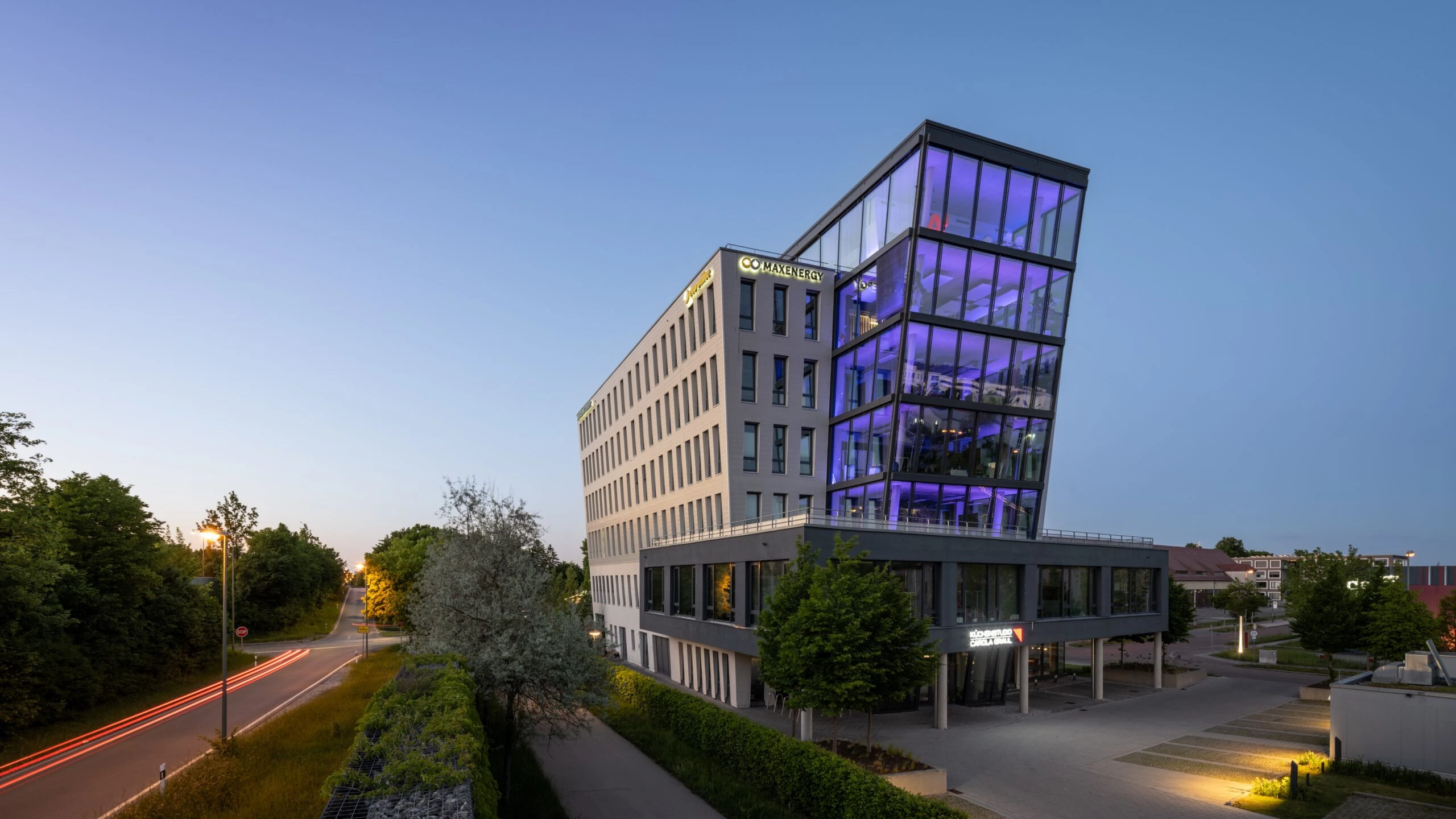 Sheridan Tower in Augsburg, Außenansicht des Bürogebäudes